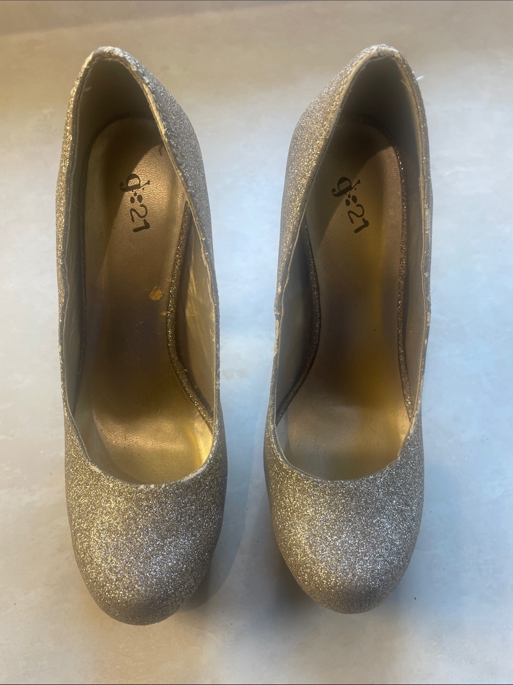 Glitter Block Heel Pumps in Silver Size 6